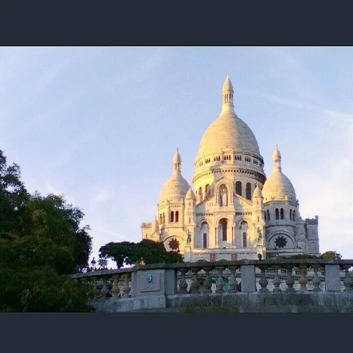 Bienvenue A Montmartre *